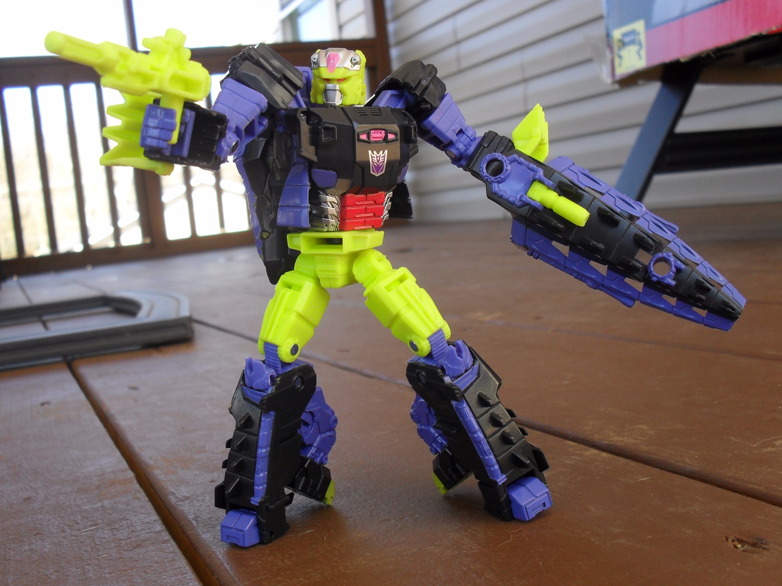 [​IMG]